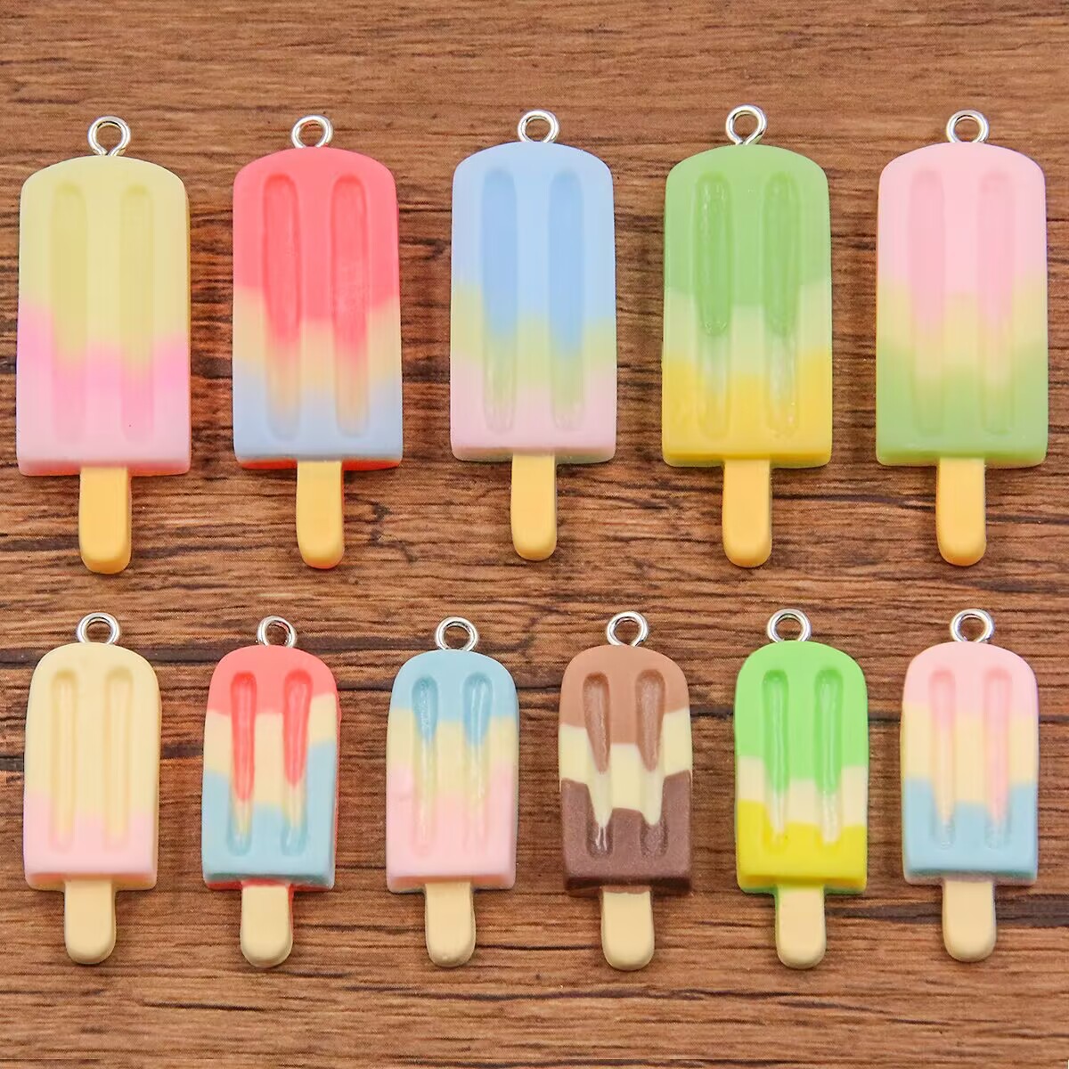 Resin Art Accessories - 6 Breloques en résine dégradées en