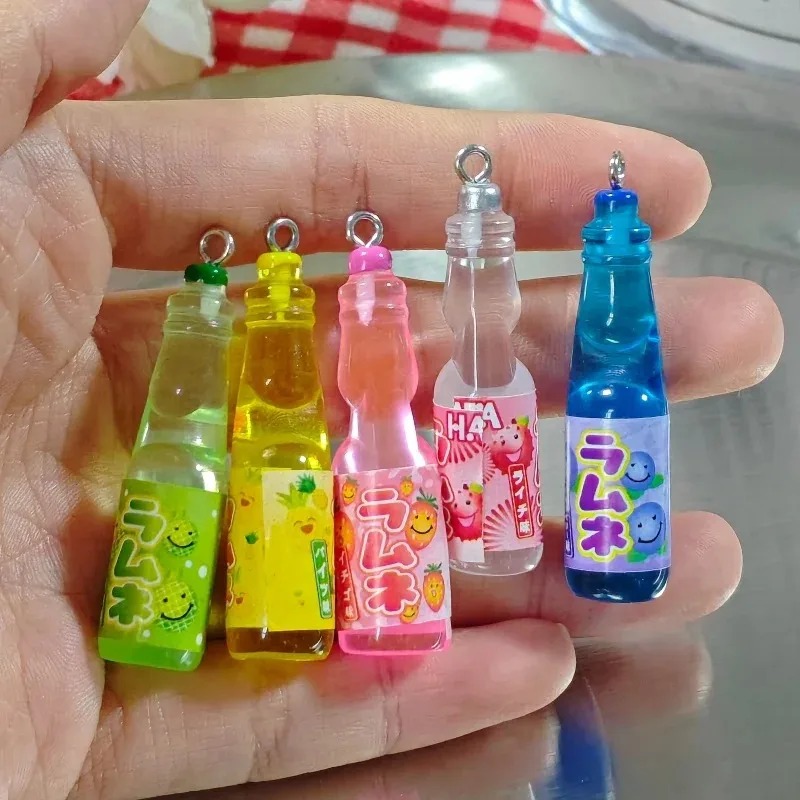 Resin Art Kits For Adults - 10 Breloques en résine en forme